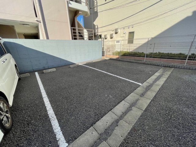 Sun Park City 東日暮里の駐車場