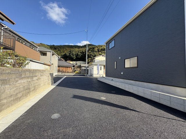 【その他】 | 福岡市西区今宿東3丁目第10・平屋　3号棟（全6棟）【仲介手数料無料・0円】 | 現地写真。前面道路です。