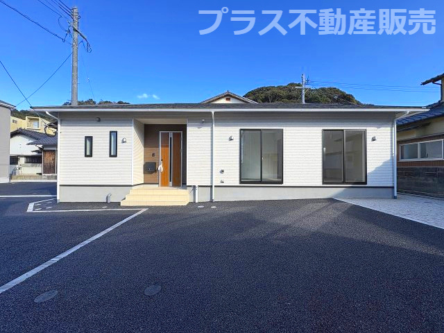 【外観】 | 福岡市西区今宿東3丁目第10・平屋　3号棟（全6棟）【仲介手数料無料・0円】 | 完成しました。物件内部もご見学頂けます。プラス不動産販売にお任せ下さい。