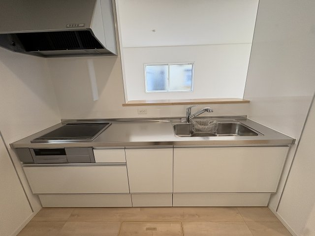 【キッチン】 | 福岡市西区今宿東3丁目第10・平屋　3号棟（全6棟）【仲介手数料無料・0円】 | 現地写真。