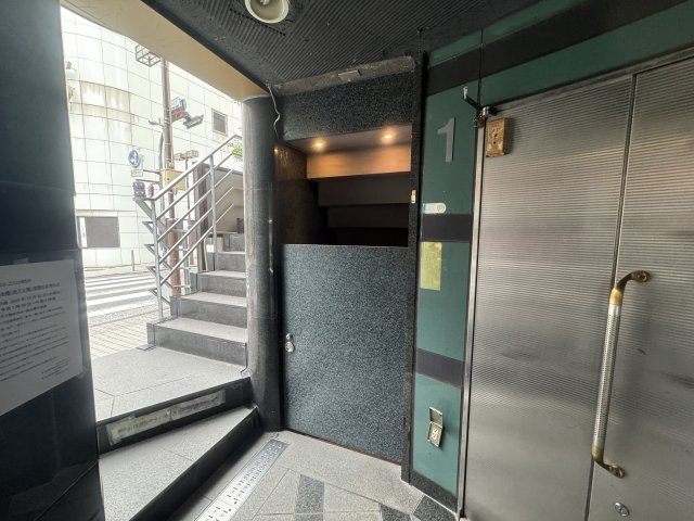 参鳥居館のエントランス