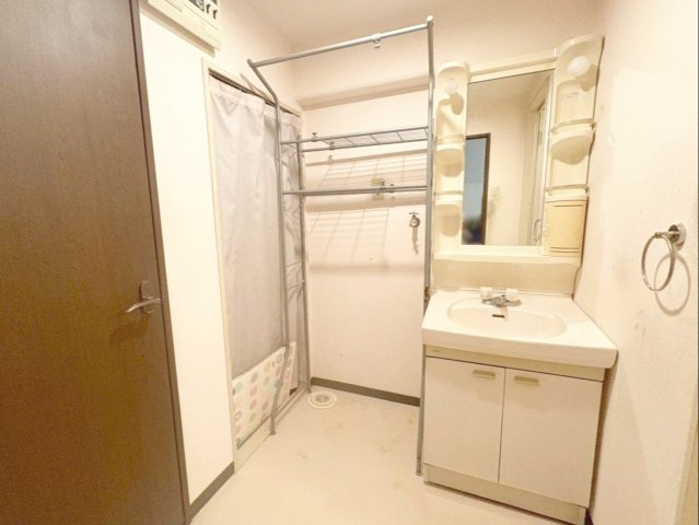 MAC箱崎コートの脱衣所|トイレ、洗面所、浴室が繋がる間取り！衛生動線が良く快適です！