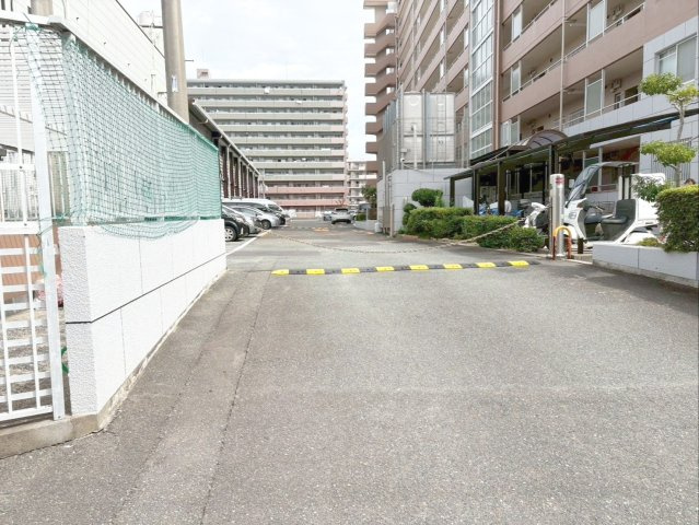 MAC箱崎コートの駐車場|チェーンゲート用リモコン賃借の保証金が必要です！（1個：8000円）