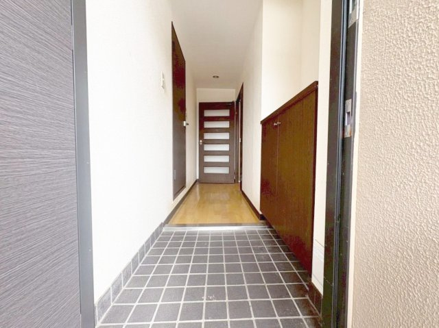 MAC箱崎コートの玄関|シューズボックス付きの玄関です！