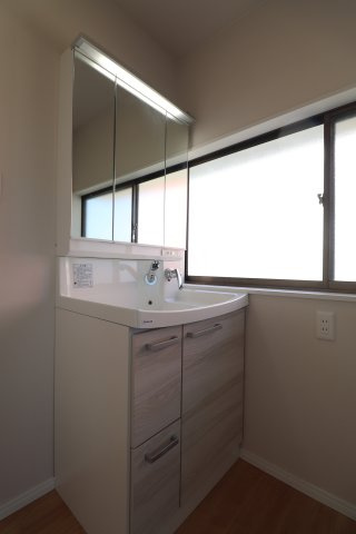 三潴生岩アサヒ戸建の駐車場