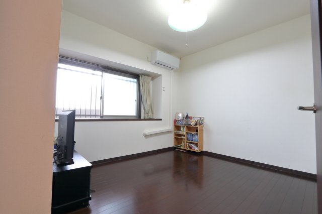 フローレンス永楽通りグランドアークの洋室