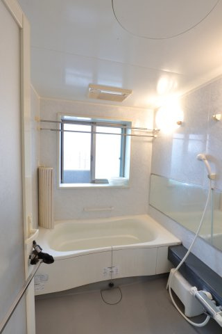 フローレンス永楽通りグランドアークの浴室