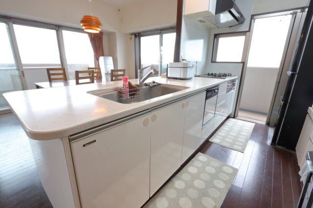 フローレンス永楽通りグランドアークのキッチン