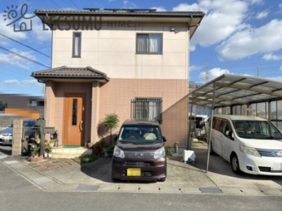 姫路市北原/中古戸建の駐車場