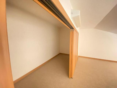 【収納】 | Ｃｈｅｚ－ｍｏｉ 千日（シェモアセンニチ） | 収納（ロフト）