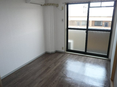 【内装】 | ダンサプリメーロ | 洋室