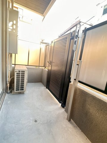 めぞん西田中のバルコニー