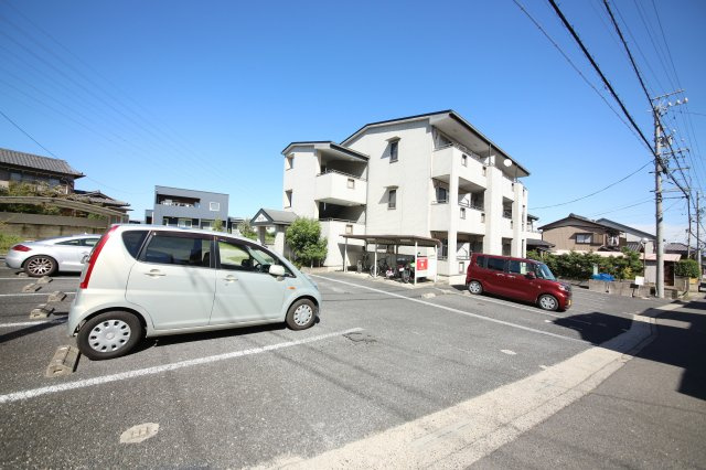 グレイスの駐車場