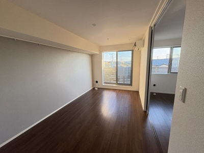 【居間・リビング】 | シャンポール | 別のお部屋の写真です