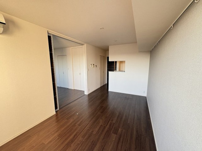 【居間・リビング】 | シャンポール | 別のお部屋の写真です