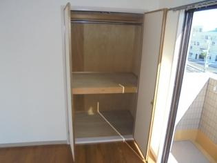 メイツ摩耶の収納