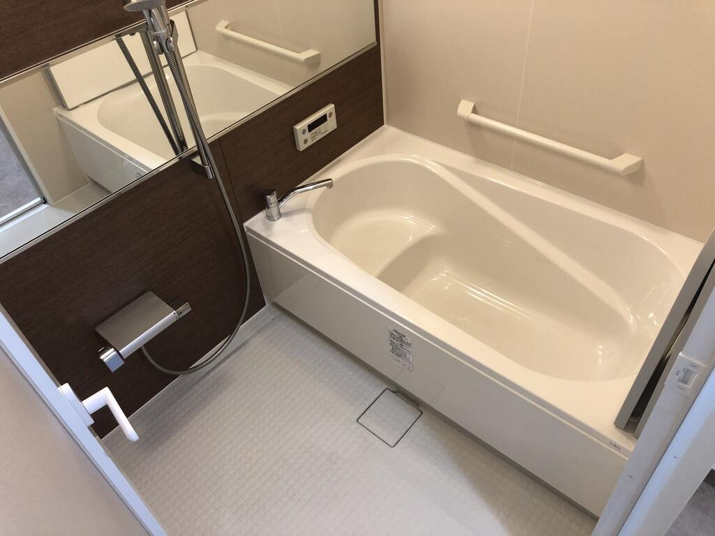 熊内台セントポリアの浴室