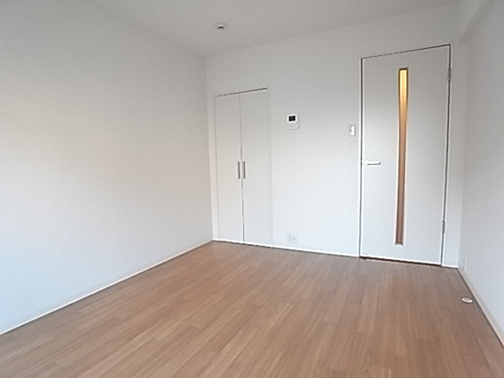 ハッピーコート甲南山手の居間・リビング