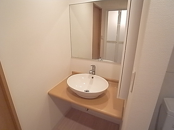 KDXレジデンス甲南山手の洗面所