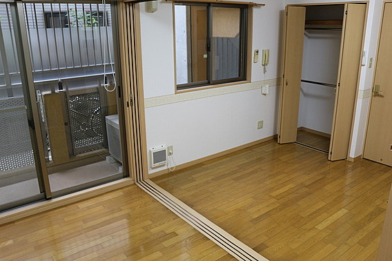 スーペリア本山の居間・リビング