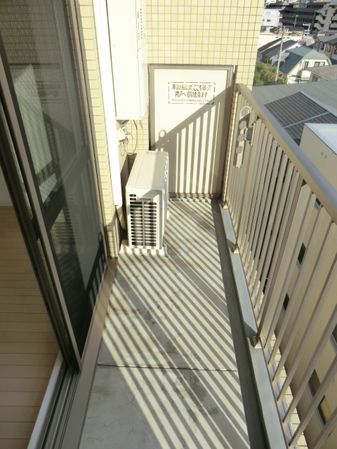 アーバネックス六甲道のバルコニー