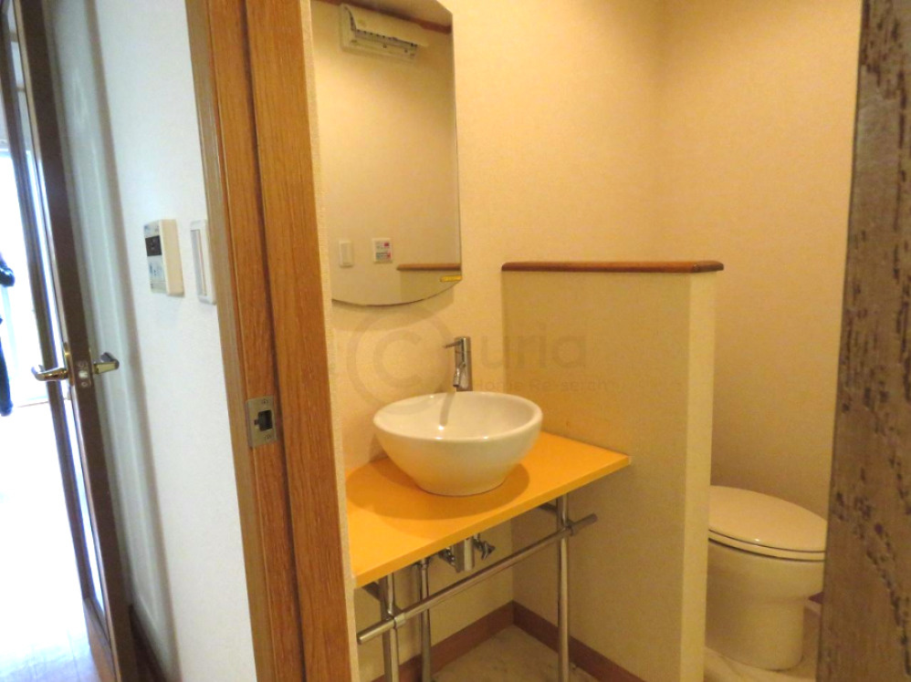 マ・メゾン魚崎の洗面所