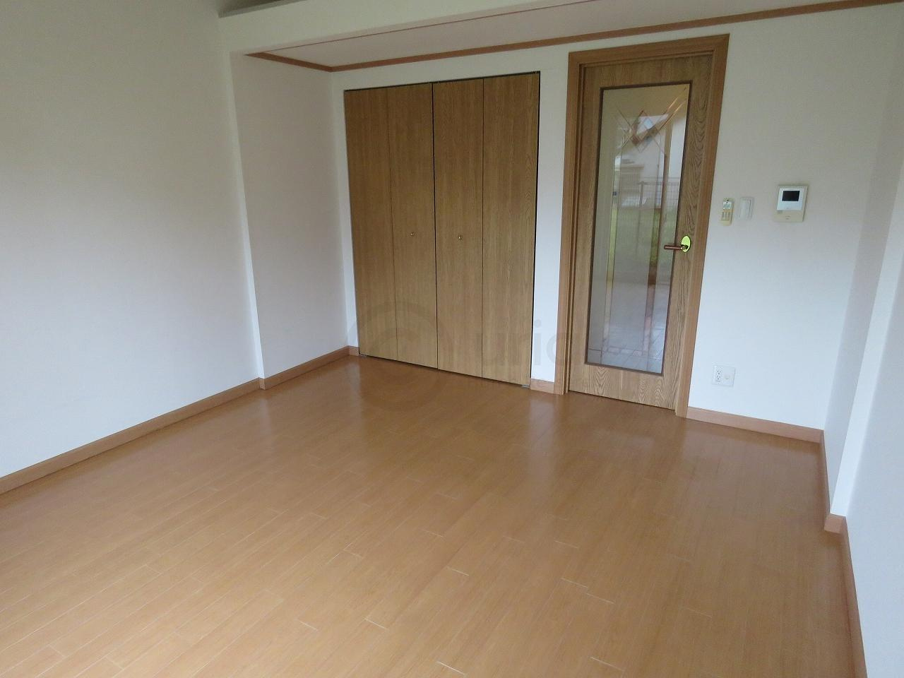 マ・メゾン魚崎の洋室