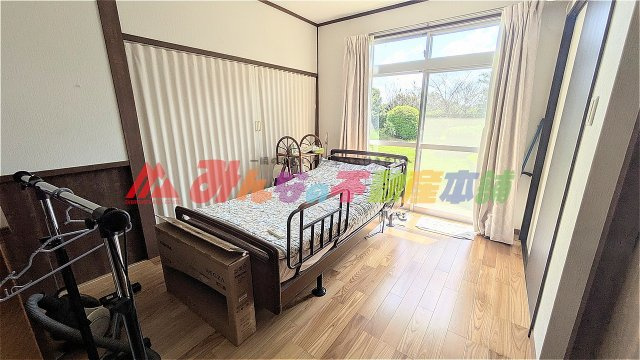 荒木町下荒木中古住宅の寝室