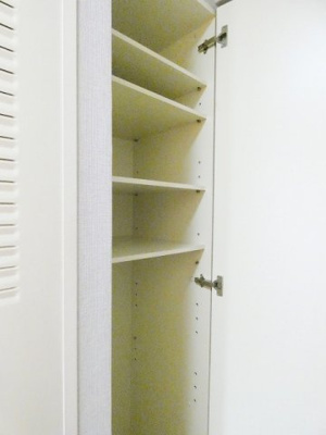 【玄関】 | ジョイフル日野第2