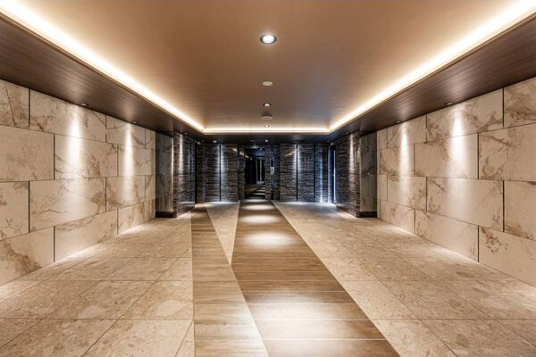 S-RESIDENCE上社aureate(オリート)のエントランス|毎日通るエントランスはこのようになっています