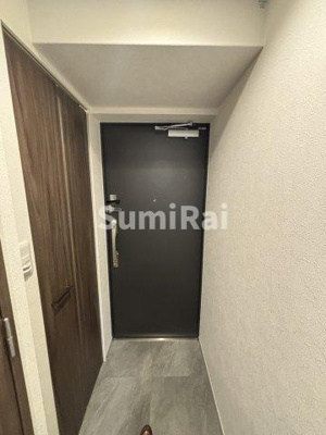 【玄関】 | GENOVIA神戸湊川公園