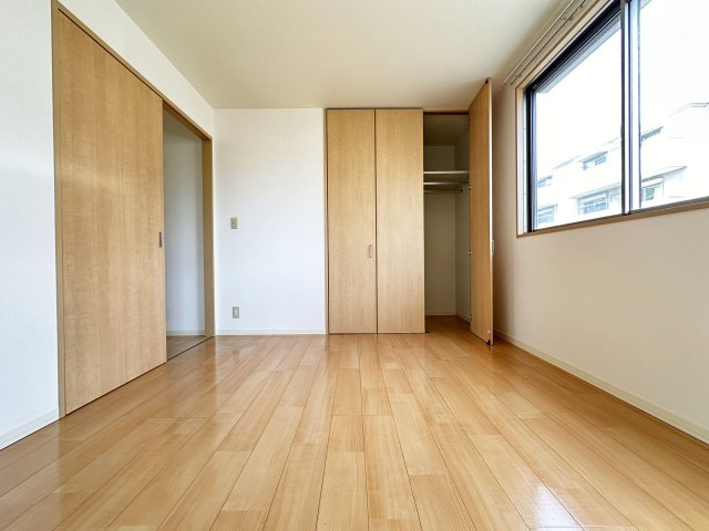 ヴィラージュヌフ Ⅵ棟の内装