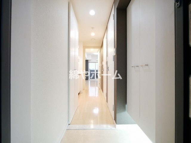 プロシード難波ディオスの玄関|きれいな玄関です