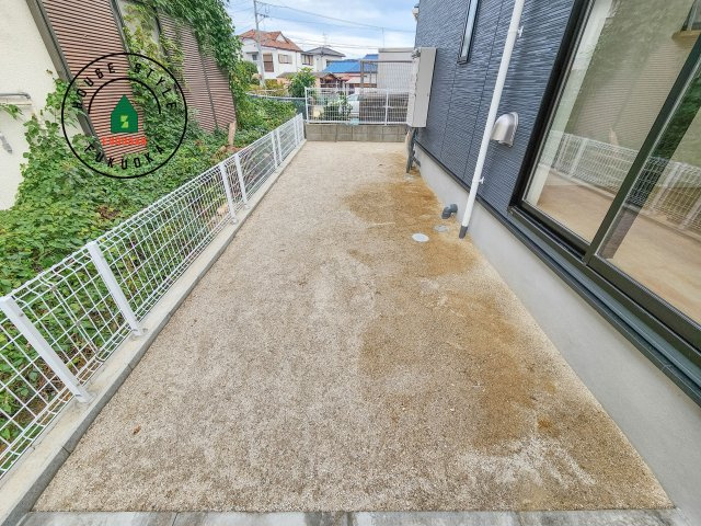 福岡市西区上山門2丁目第13-1棟（1号棟）の庭|お庭で自由な時間を過ごせます。