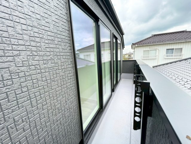 【バルコニー】 | 佐倉市臼井田１号棟 | 最短即日のご見学も承ります。お気軽に０４７６－３７－３８８８までお問合せ下さい！