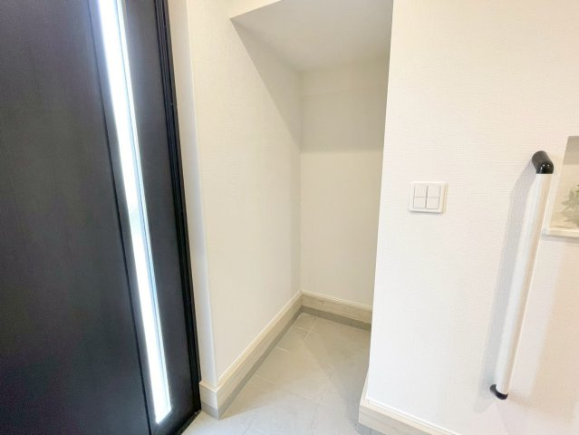 【玄関】 | 佐倉市臼井田１号棟 | 最短即日のご見学も承ります。お気軽に０４７６－３７－３８８８までお問合せ下さい！