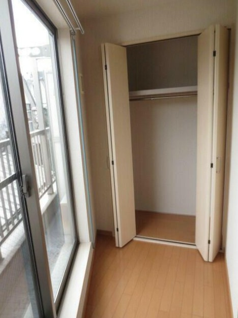 サニーハイツ方南町の収納