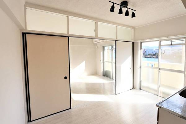 ビレッジハウス今宿1号棟の居間・リビング|ビレッジハウスの同一物件・同一タイプの間取りの写真です