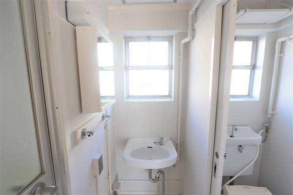 ビレッジハウス今宿1号棟の洗面所|ビレッジハウスの同一物件・同一タイプの間取りの写真です