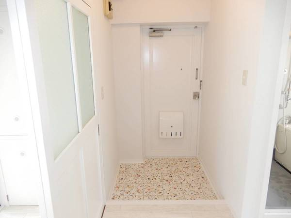 ビレッジハウス今宿3号棟の玄関|ビレッジハウスの同一物件・同一タイプの間取りの写真です