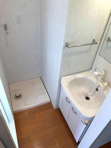 新品家具付きマンション天神26(KaGood福岡)の洗面所