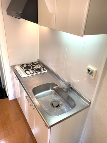 新品家具付きマンション天神26(KaGood福岡)のキッチン