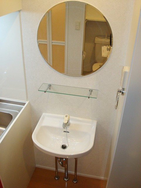 新品家具付きマンション赤坂20(KaGood福岡)の洗面所