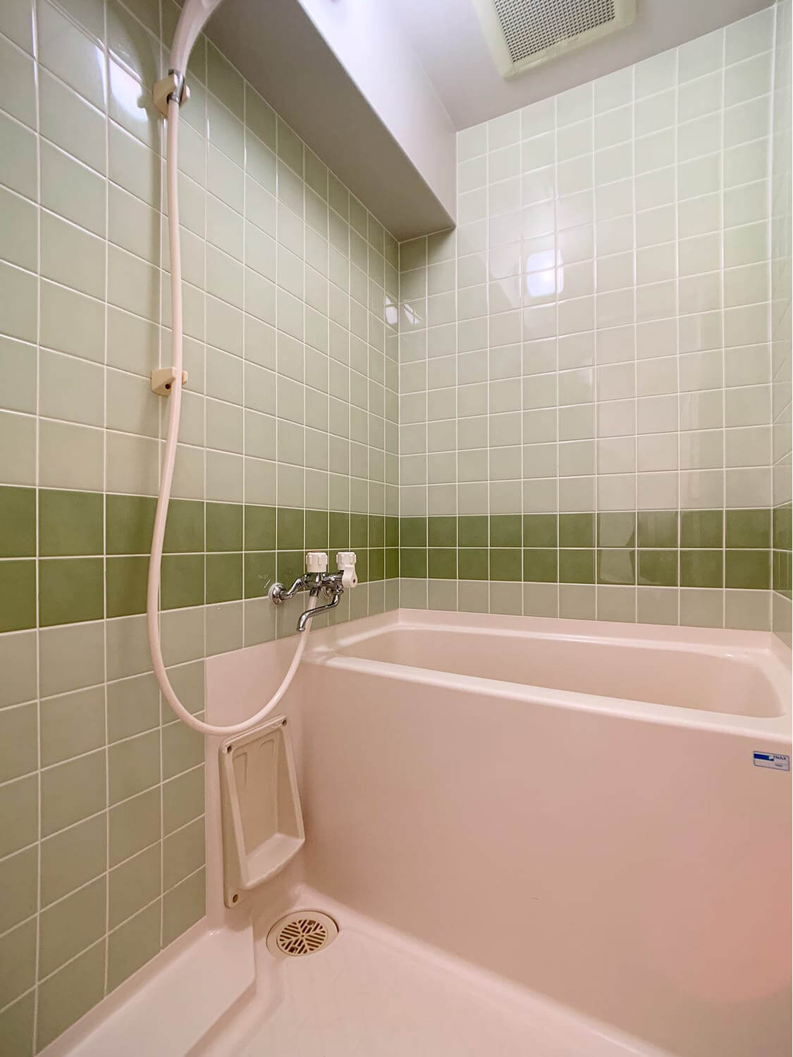 エステート・モア・平尾駅前通りの浴室