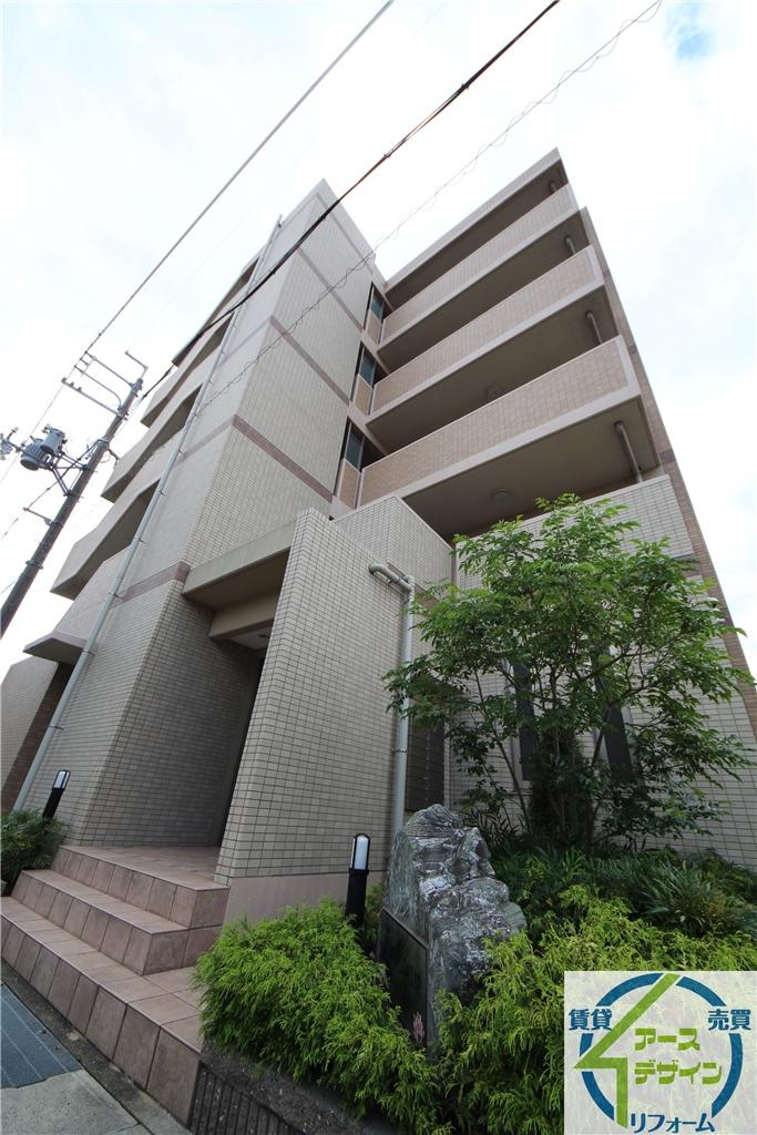 ファイン・スクエアーの外観