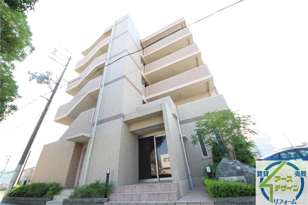 ファイン・スクエアーの外観