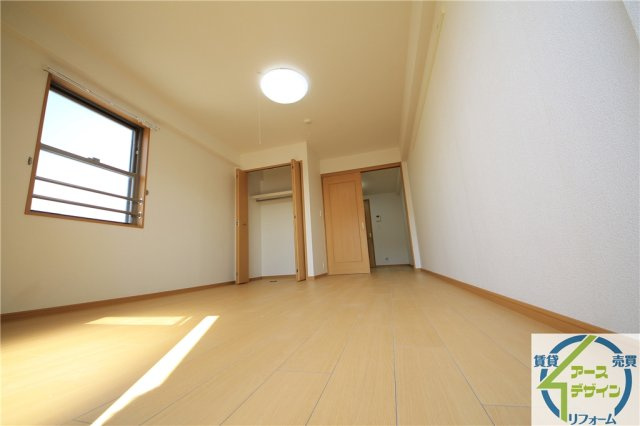 アーズ　アーズの洋室|※類似写真