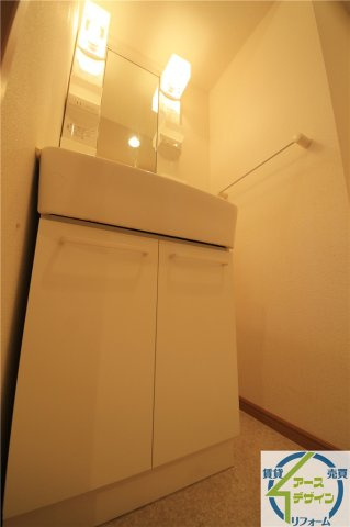 アーズ　アーズの洗面所|※類似写真