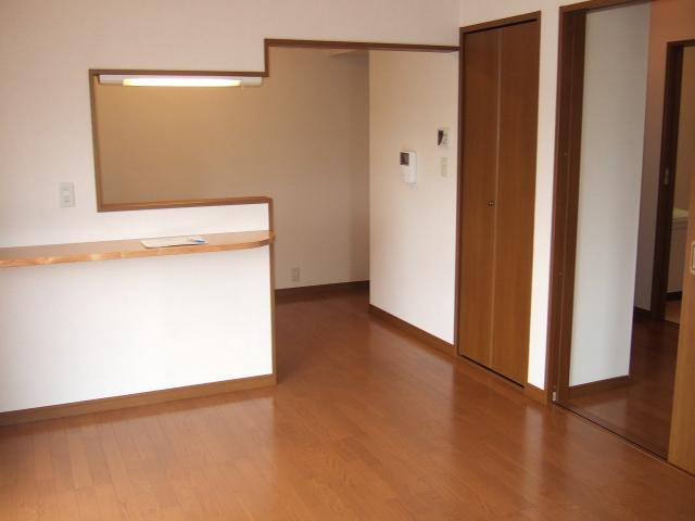 MIYUU MAGAMOTO（ミュウ曲本）の居間・リビング