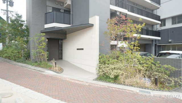 パークアクシス名古屋山王橋の周辺|広いエントランス